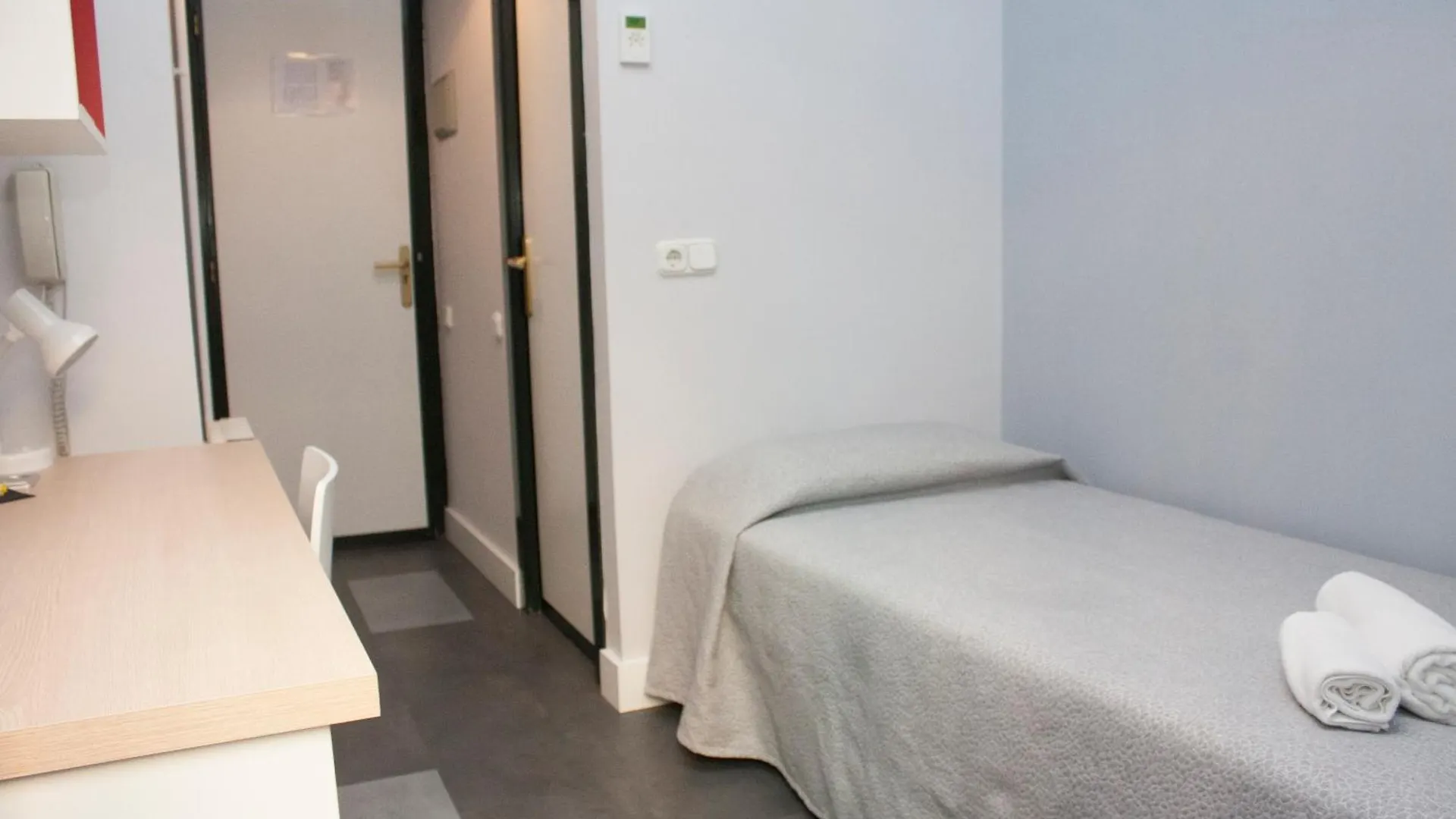 Residencia Universitaria Tagaste Барселона
