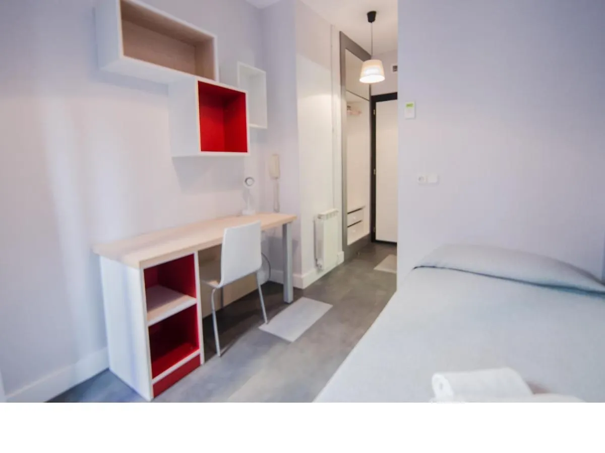 Residencia Universitaria Tagaste Barcelona Spanien